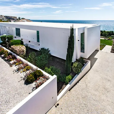 Holiday home Stunning, Luxury Modern Miramar Luxe - Wow Factor, Panoramic Sea Views