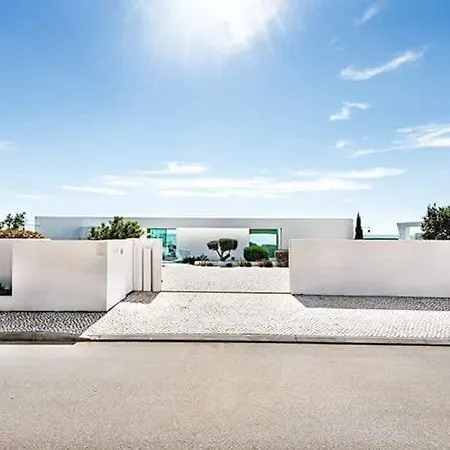 Stunning, Luxury Modern Miramar Luxe - Wow Factor, Panoramic Sea Views