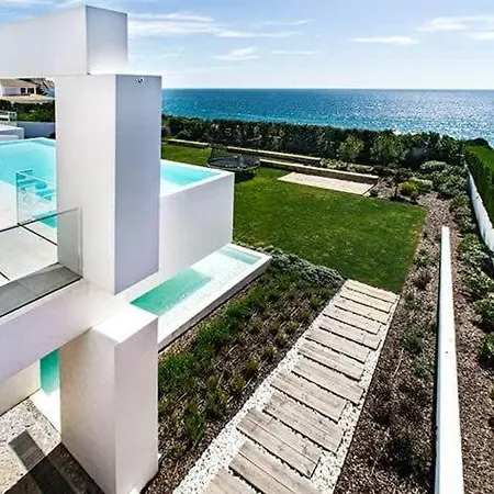 Holiday home Stunning, Luxury Modern Miramar Luxe - Wow Factor, Panoramic Sea Views *