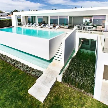 Stunning, Luxury Modern Miramar Luxe - Wow Factor, Panoramic Sea Views בית נופש Senhora da Luz