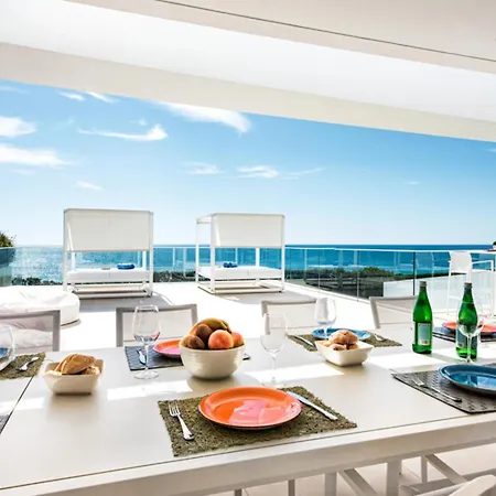 Stunning, Luxury Modern Miramar Luxe - Wow Factor, Panoramic Sea Views Senhora da Luz